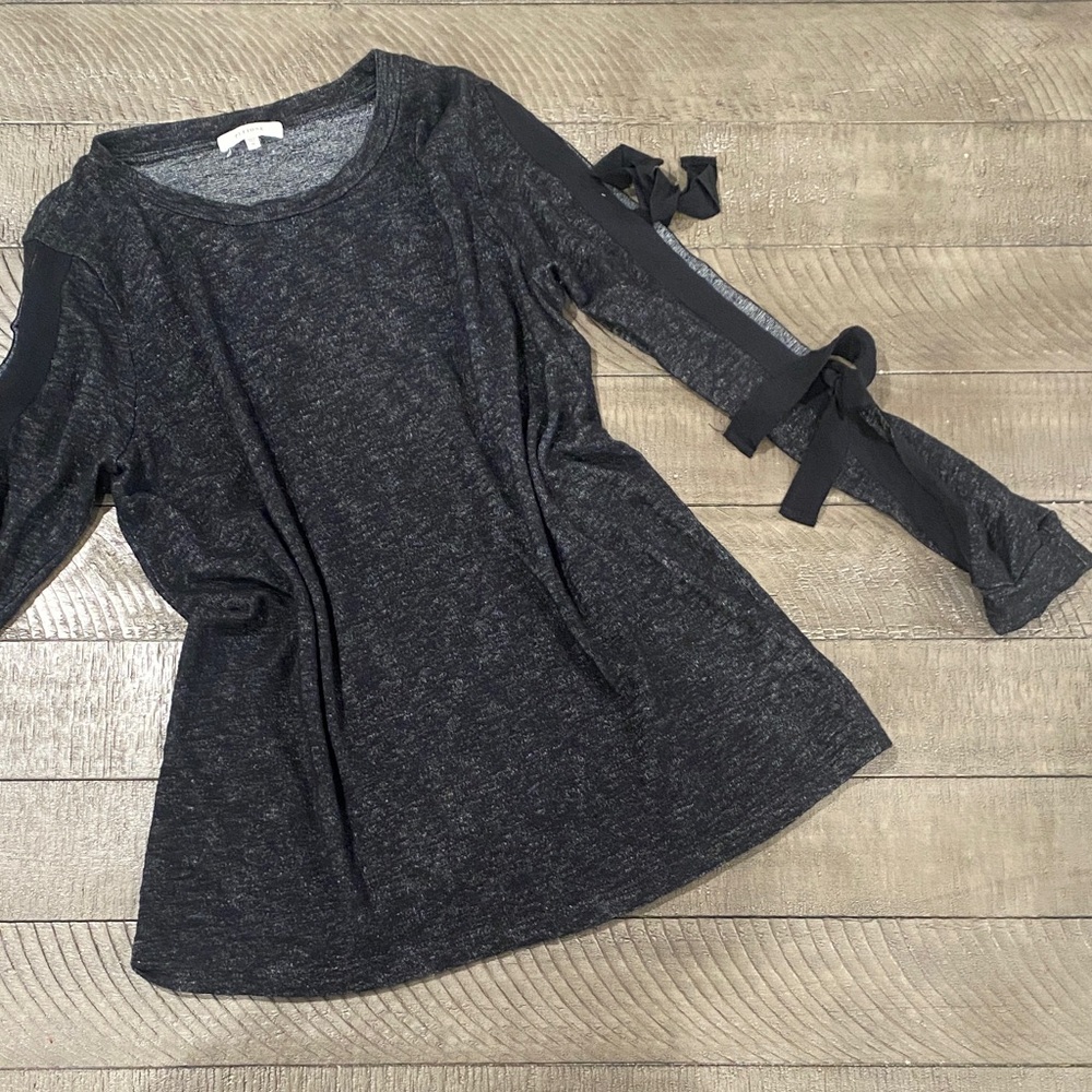 Pleione Women’s Black Tie-Sleeve Knit Top